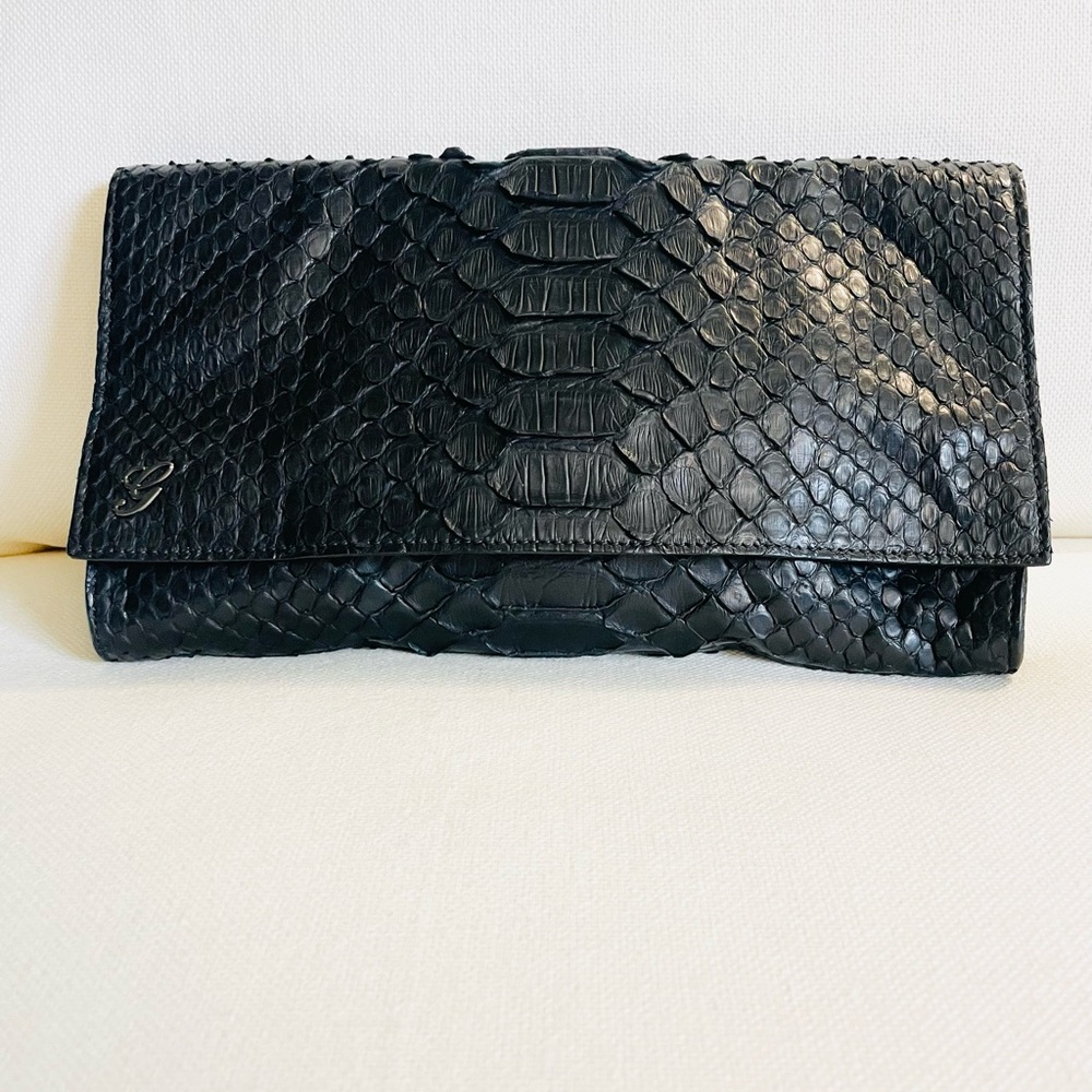 Gucci Journal Black Python Clutch New 228573 4866… - image 8